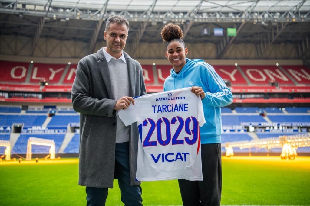 d9092f44-aac9-4d1d-9150-8ead2fc032bc